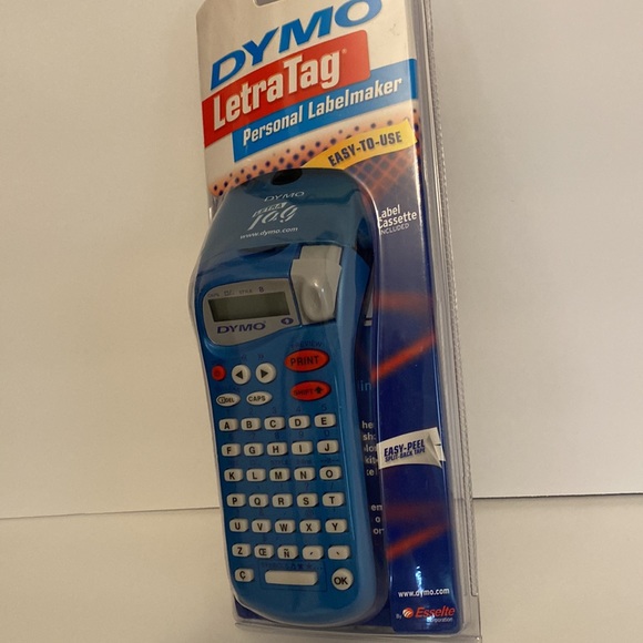 Dymo  Letra Tag - Picture 2 of 10